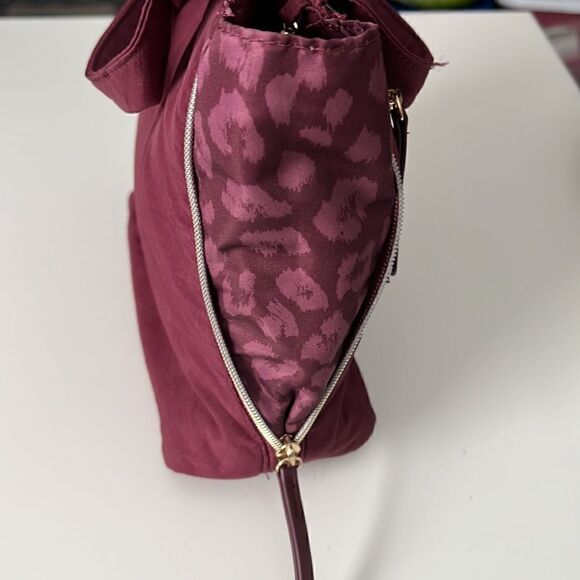 Stella & Dot Zip It Oxblood You Do You Detachable Strap Purse Crossbody - Picture 13 of 15